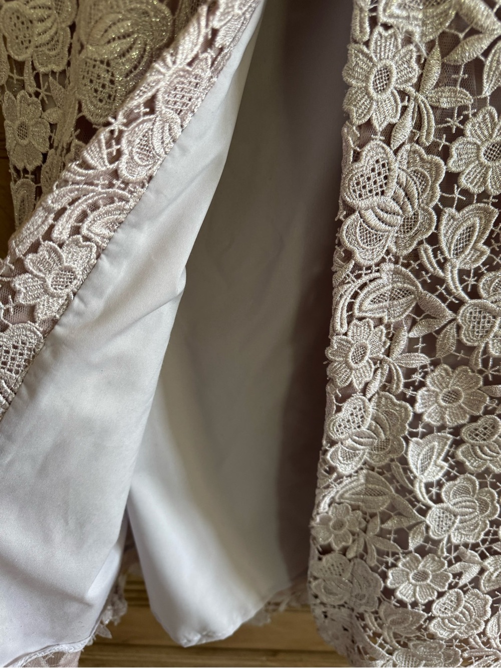 Teri Jon Lilac Lace Maxi Dress with Chiffon Cape worn once as mother of bride - Picture 10 of 10